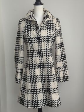 Via Spiga Vintage Monochrome Plaid Flared Skirt Bell Sleeve Winter Peacoat